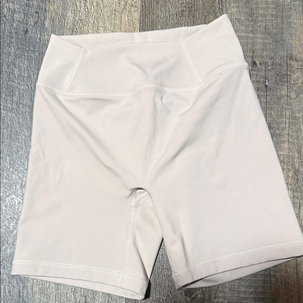 Women's Cream Shorts